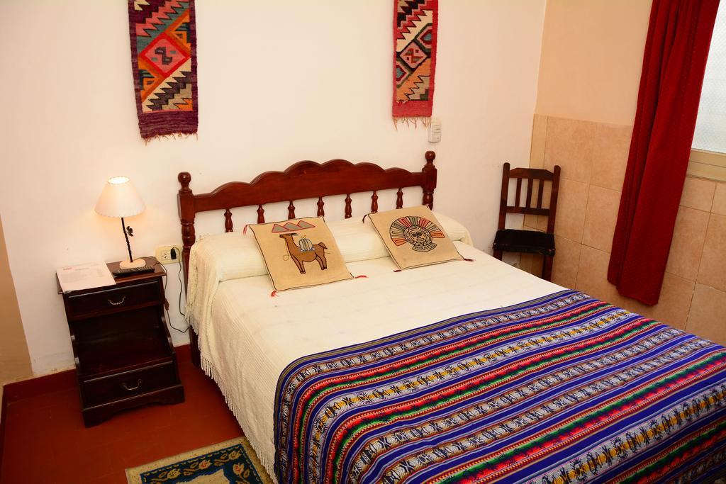 Hostal Yatasto Salta Extérieur photo